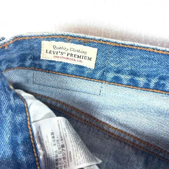 VTG Levis 501 Short Jeans Women 14 Skinny Distressed Big E Light Wash Button Fly - Picture 6 of 10